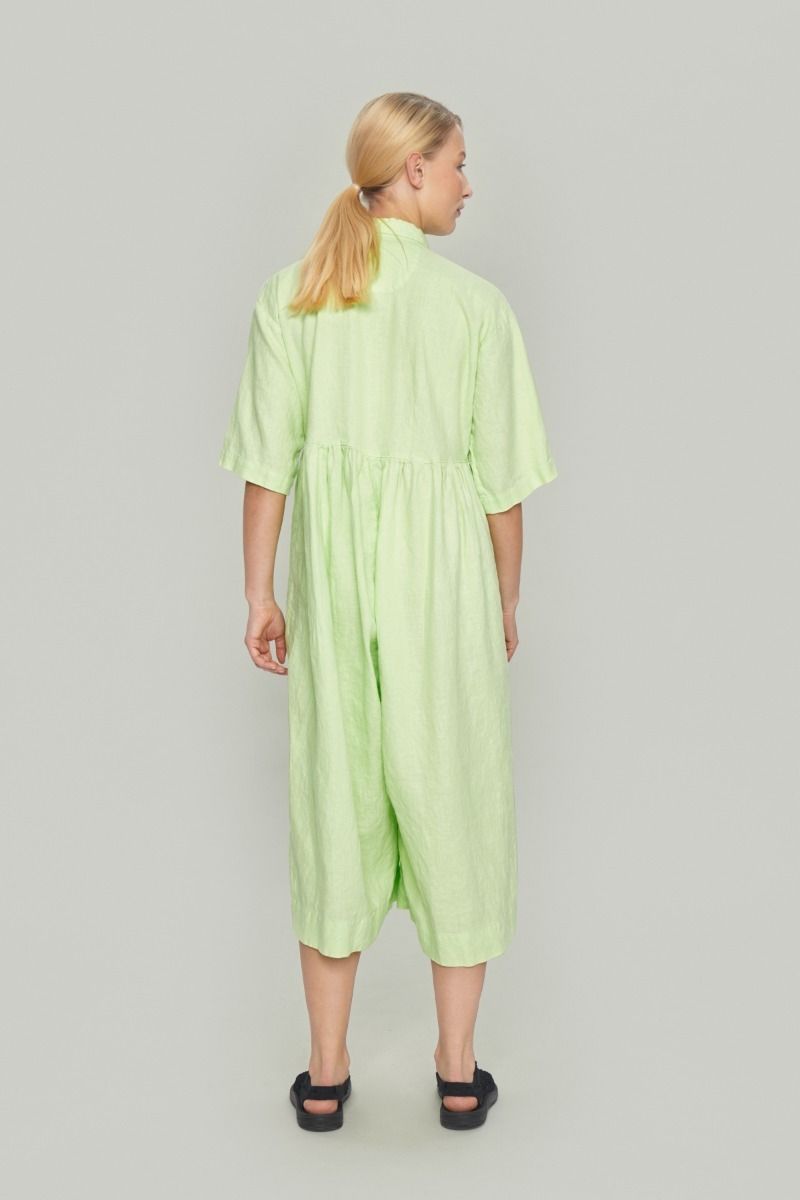 Lazy linen jumpsuit