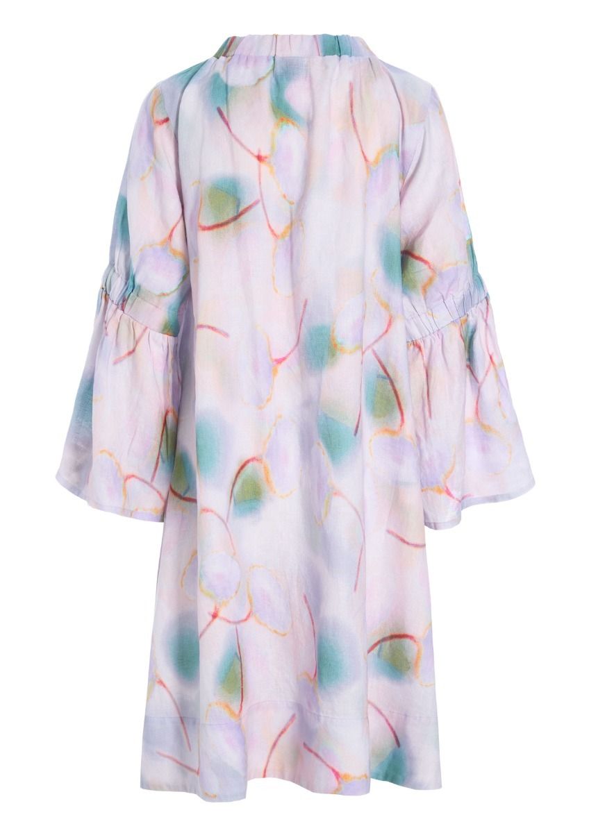 Harukaze dress with V-neck