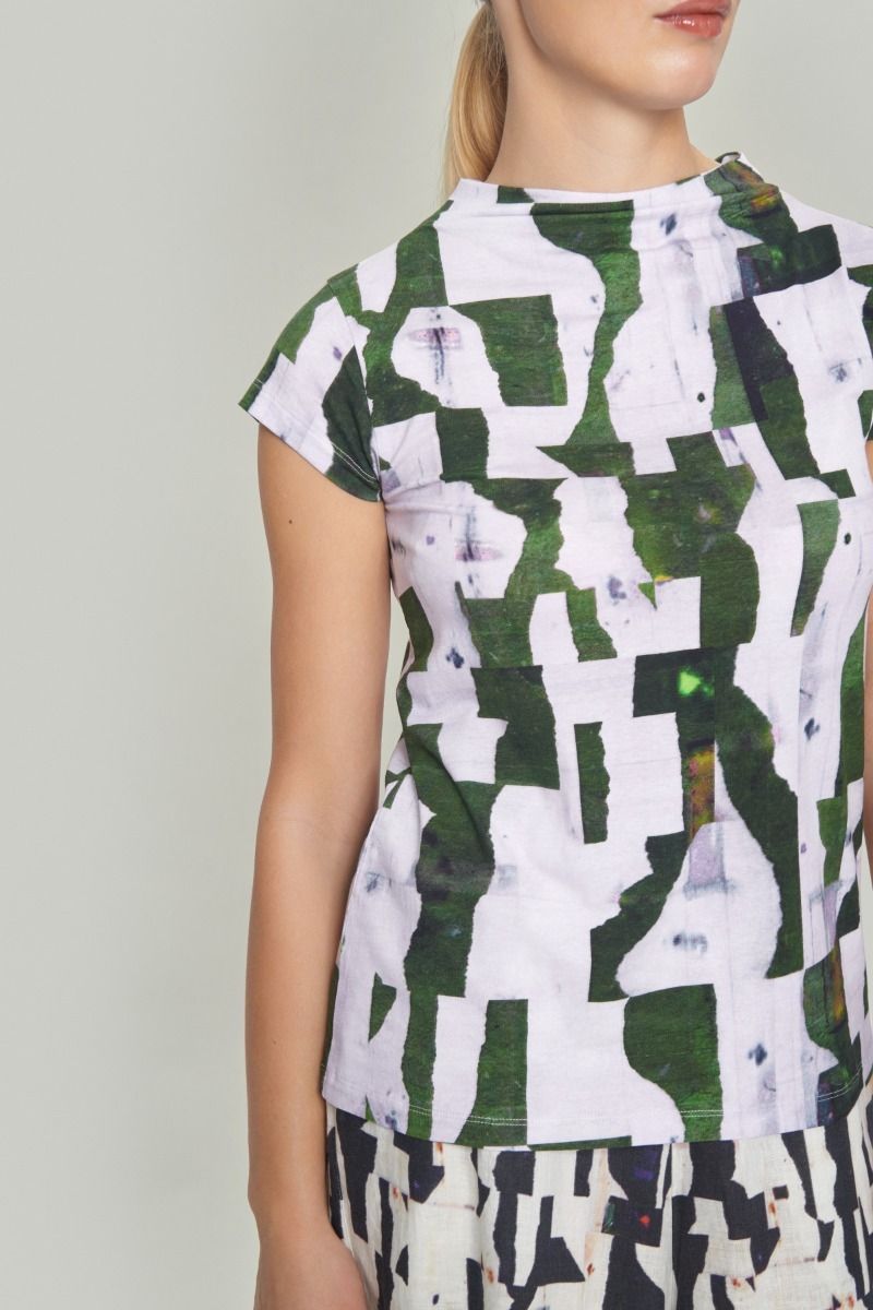 Yakumi short sleeve blouse
