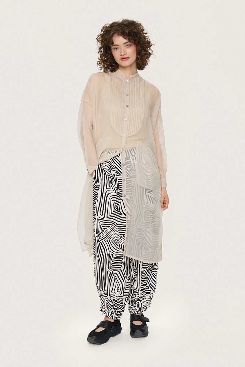 Sukasu dress with pintucks
