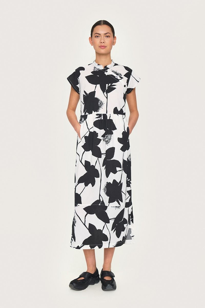 Seersucker bloom dress