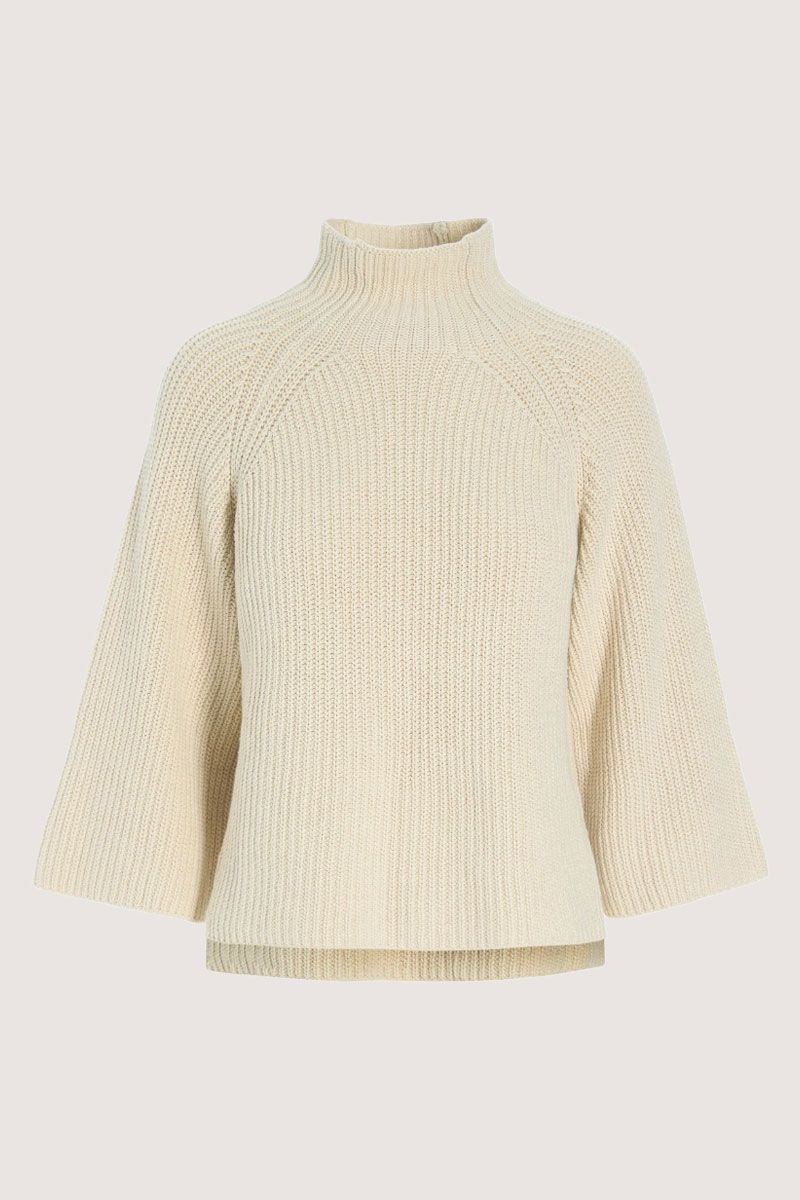 Kareshi turtleneck blouse