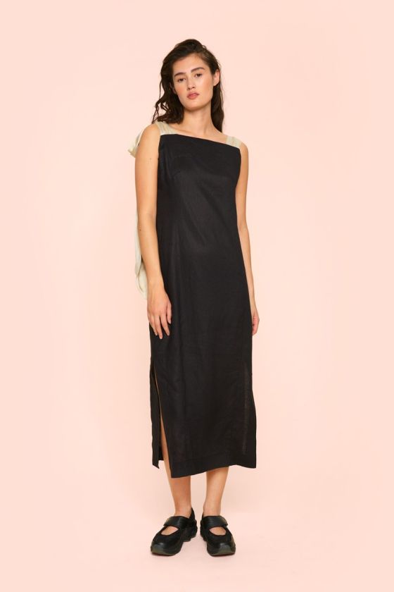 Airy linen narrow dress