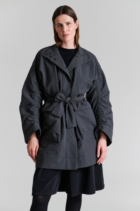 Mamoru Jacke