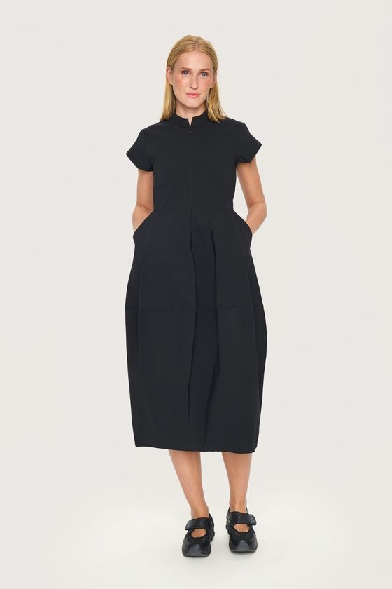 Magic stretch dress