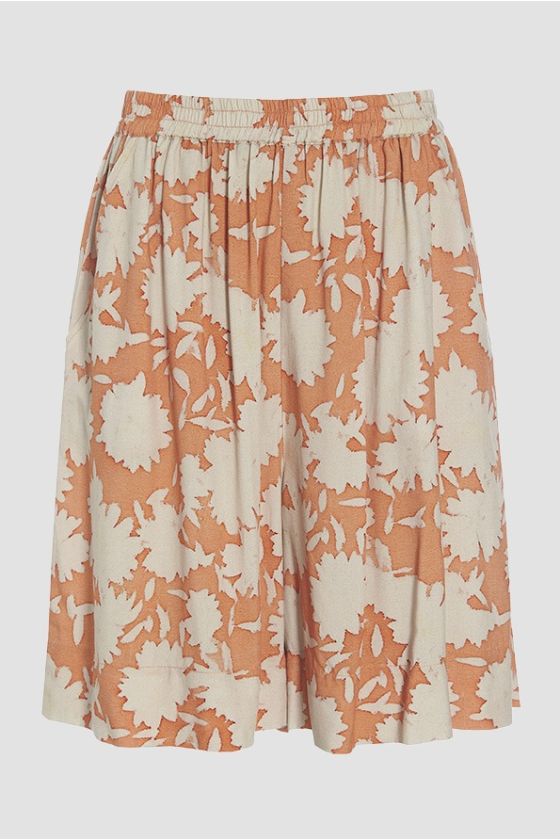 Summer rain & dahlias FSC shorts