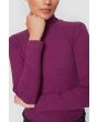Globe rib turtleneck blouse