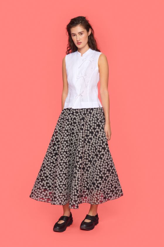 Flower mesh skirt