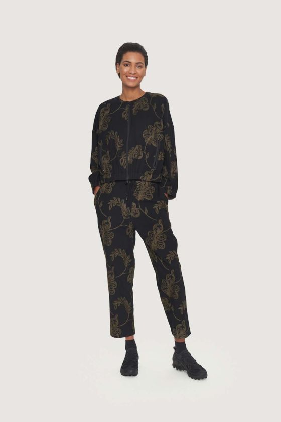 Embroidered leaf pants