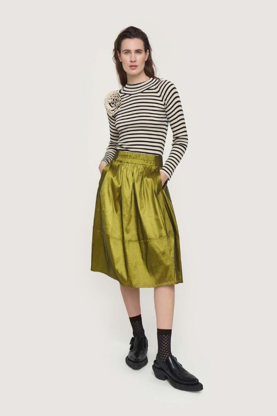 Changeant stretch skirt