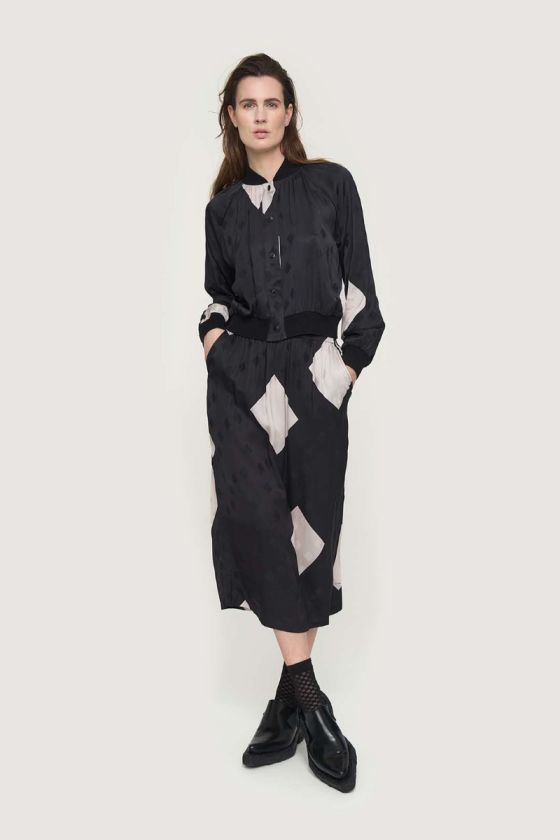 Yukoku skirt