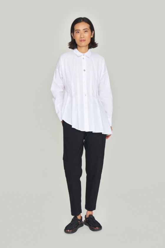 Magic stretch trousers with pockets