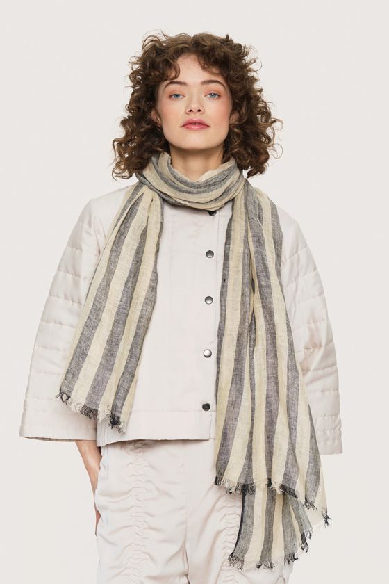 Changeant stripe scarf