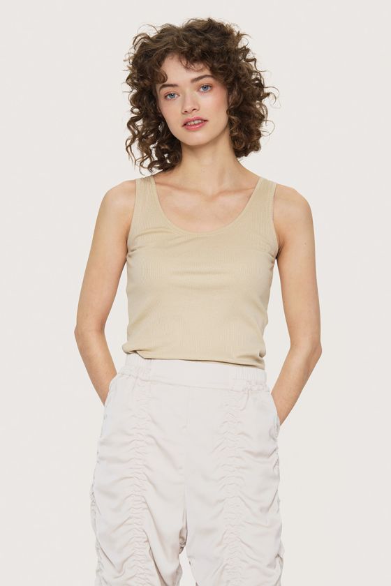 Naibu rib tank top