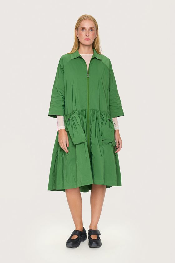 Fukkura poplin oversized dress
