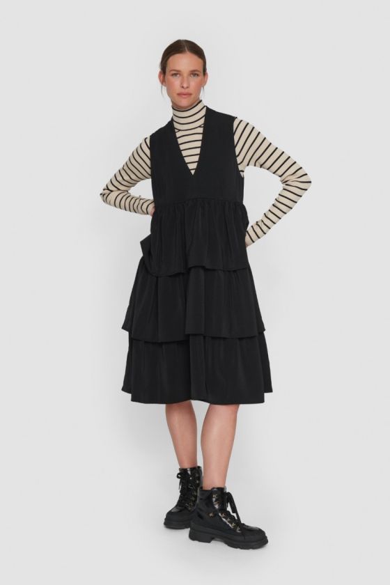 Sakura stretch spencer dress
