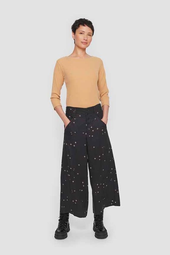 Globe rib blouse with 3/4 sleeve